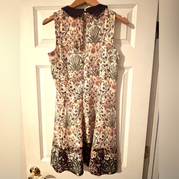 LC Lauren Conrad Floral Print Dress Black Peter Pan Collar Size 6 Cottagecore - Picture 2 of 5